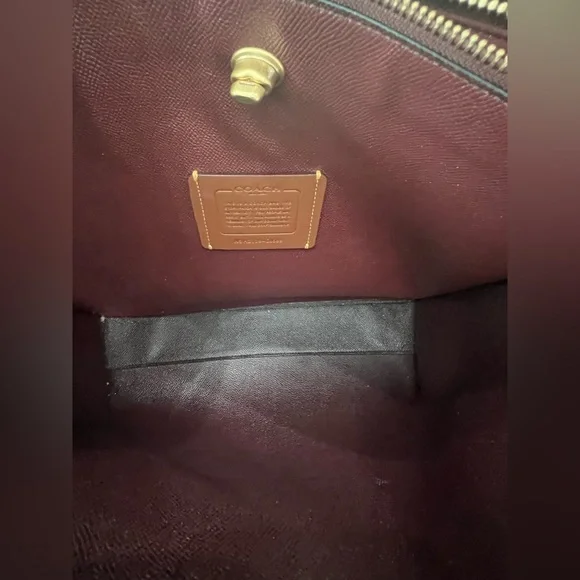 Coach Willow Tote - Picture 16 of 16